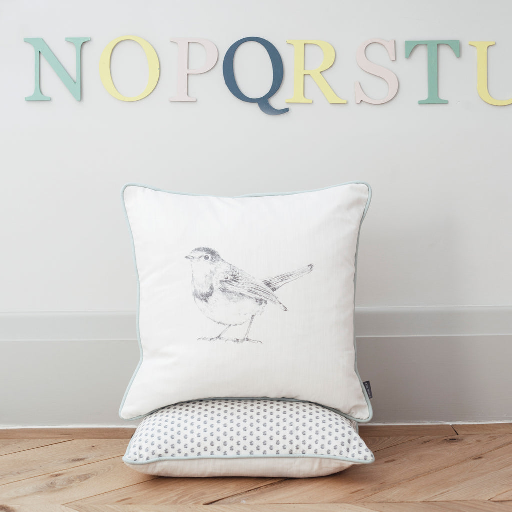 robin print cushion - stil haven